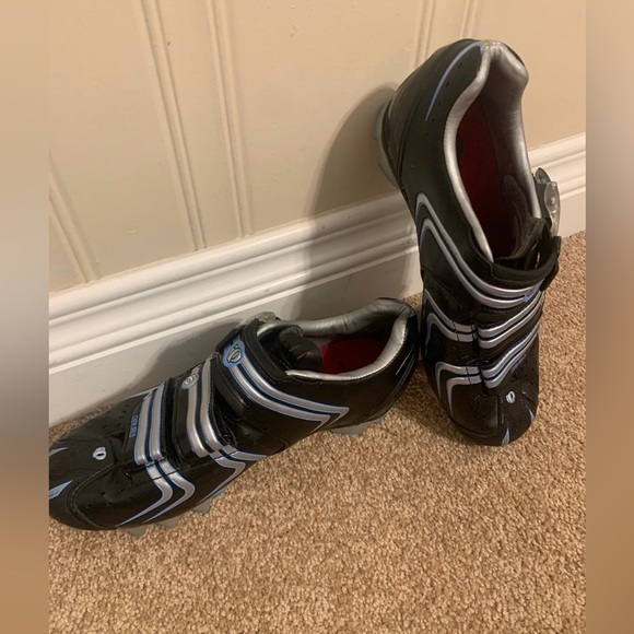 Pearl Izumi cycling spin shoes - Picture 5 of 8